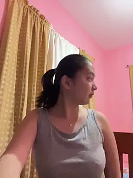 Snapshot of onlykays_ chatting on 4, 4, 2026 onlykays online show from 4, 4, 2026