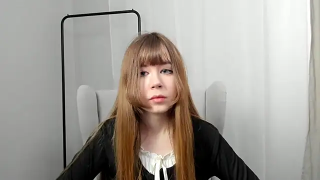 Snapshot of SadeHowen chatting on 23, 4, 2026 SadeHowen online show from 23, 4, 2026