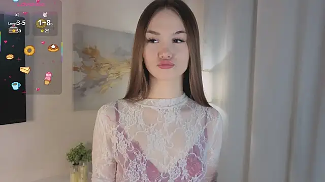 Snapshot of LuraPodraza chatting on 13, 5, 2026 LuraPodraza online show from 13, 5, 2026