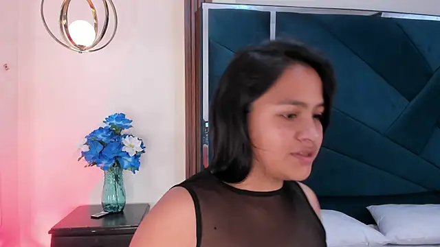 Snapshot of AprilMiiller chatting on 19, 5, 2026 AprilMiiller online show from 19, 5, 2026