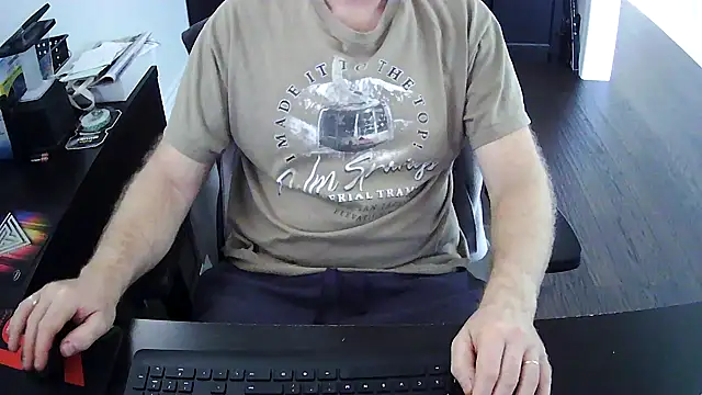 Snapshot of Shalun2000 chatting on 31, 5, 2026 Shalun2000 online show from 31, 5, 2026