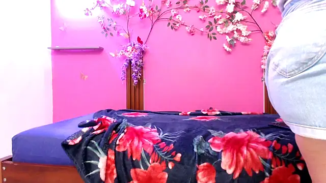 Snapshot of starfishanal21 chatting on 13, 4, 2026 starfishanal21 online show from 13, 4, 2026