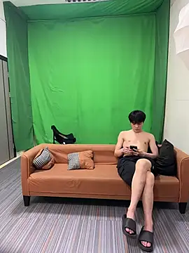 Snapshot of wxh8866 chatting on 7, 4, 2026 wxh8866 online show from 7, 4, 2026