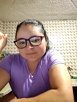 Snapshot of Dark_Cherry20 chatting on 5, 4, 2026 Dark Cherry20 online show from 5, 4, 2026