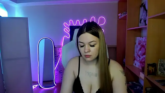 AmeliePeach online show from 25, 4, 2026