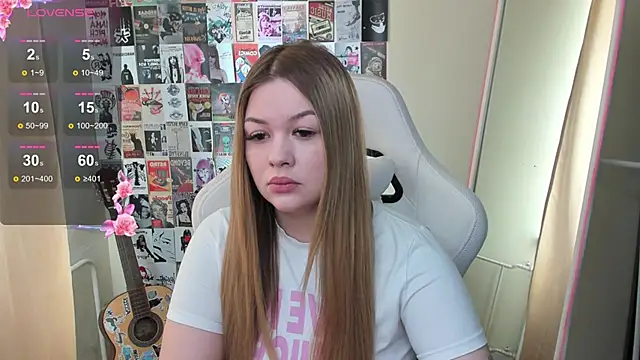 AmeliePeach online show from 4, 5, 2026