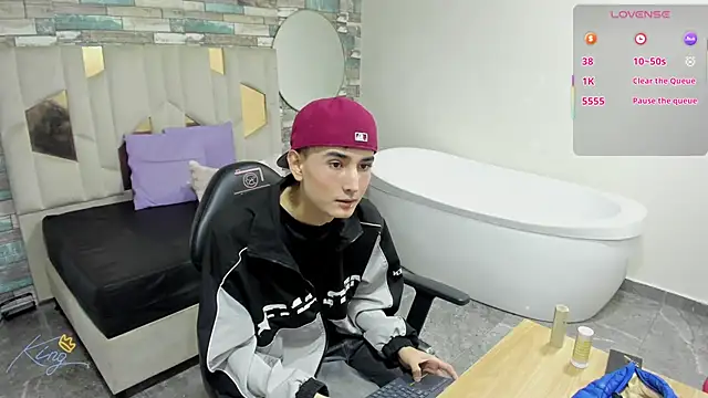 Snapshot of Eidan_tay chatting on 3, 5, 2026 Eidan tay online show from 3, 5, 2026