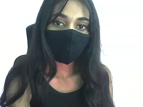 Snapshot of Shanaya_xo chatting on 12, 7, 2026 Shanaya xo online show from 12, 7, 2026