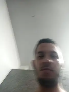 Snapshot of alberto_marques chatting on 2, 6, 2026 alberto marques online show from 2, 6, 2026