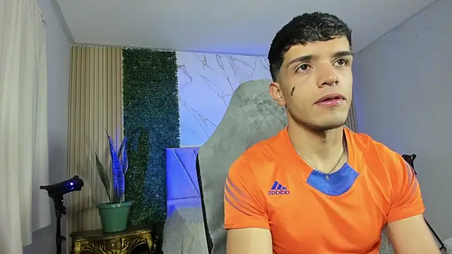 Snapshot of ianrice chatting on 16, 4, 2026 ianrice online show from 16, 4, 2026