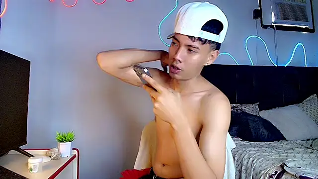 Ethan Noa online show from 13, 4, 2026