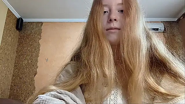 Snapshot of KateVibe_01 chatting on 27, 6, 2026 KateVibe 01 online show from 27, 6, 2026