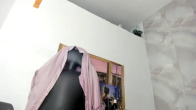 EllyBloom online show from 16, 7, 2026