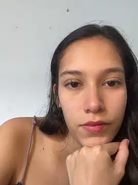 RAMONA and ROGER online show from 8, 4, 2026