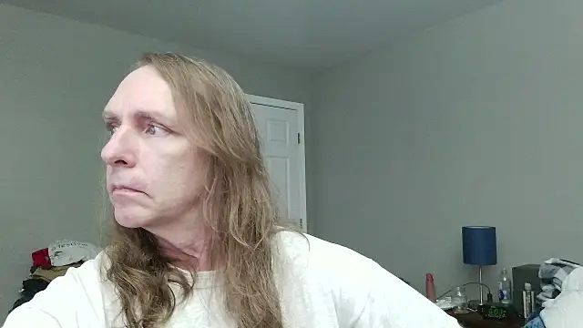 Snapshot of Magnus_Luv chatting on 14, 7, 2026 Magnus Luv online show from 14, 7, 2026