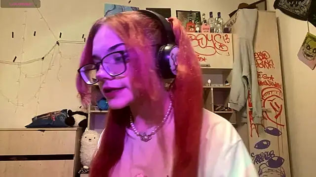 RedHeadCat online show from 18, 4, 2026
