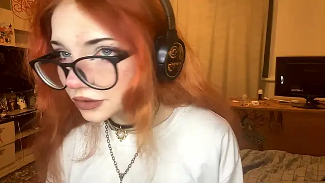 RedHeadCat online show from 21, 5, 2026