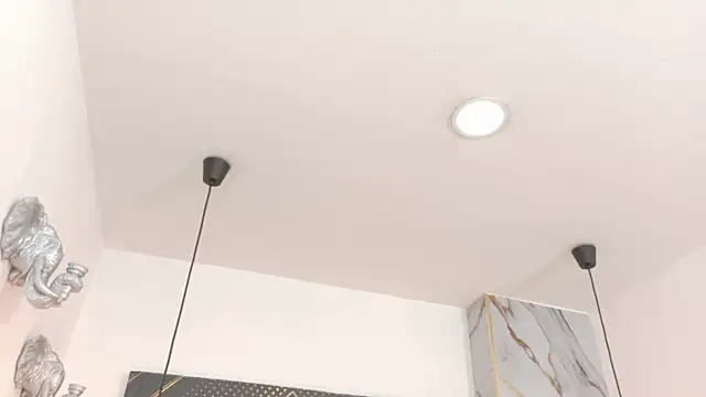 Snapshot of GoldenDesireX_ chatting on 20, 5, 2026 GoldenDesireX online show from 20, 5, 2026