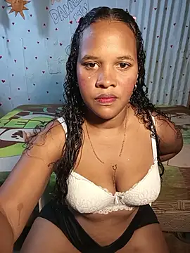 Snapshot of michelle_castillo chatting on 21, 5, 2026 michelle castillo online show from 21, 5, 2026
