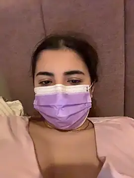 Snapshot of AnnieCartier chatting on 15, 4, 2026 AnnieCartier online show from 15, 4, 2026