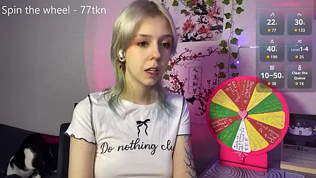 Snapshot of LunaBless chatting on 30, 5, 2026 LunaBless online show from 30, 5, 2026