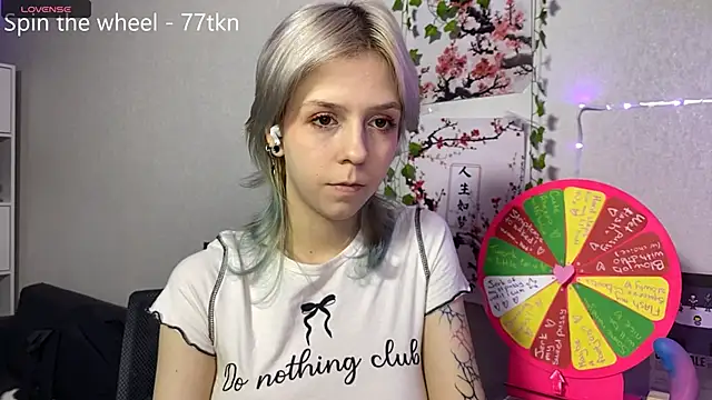 Snapshot of LunaBless chatting on 22, 6, 2026 LunaBless online show from 22, 6, 2026