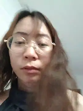 Snapshot of bingbing-521 chatting on 13, 4, 2026 bingbing-521 online show from 13, 4, 2026