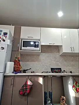 LaliaMia online show from 27, 10, 2025