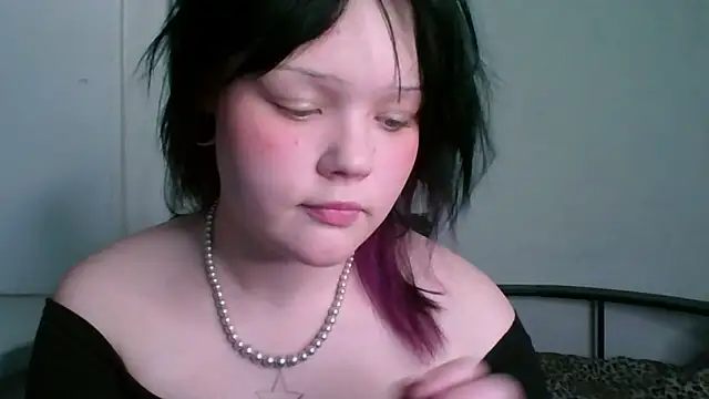 Snapshot of abbey-BAT chatting on 8, 4, 2026 abbey-BAT online show from 8, 4, 2026