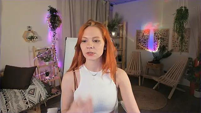 LisaAris online show from 19, 4, 2026