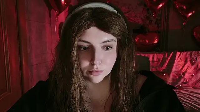 ArtLuna online show from 5, 4, 2026