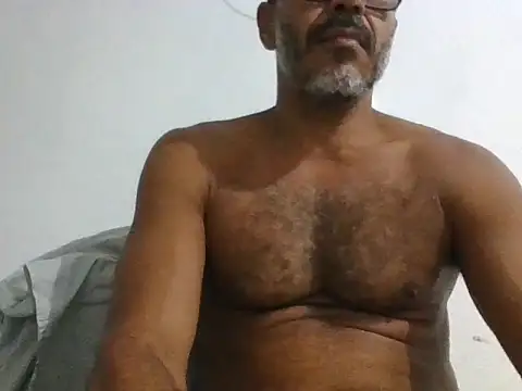 Snapshot of paizao1977brazil chatting on 14, 4, 2026 paizao1977brazil online show from 14, 4, 2026