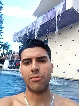 Snapshot of RodrigoColby2 chatting on 27, 4, 2026 RodrigoColby2 online show from 27, 4, 2026
