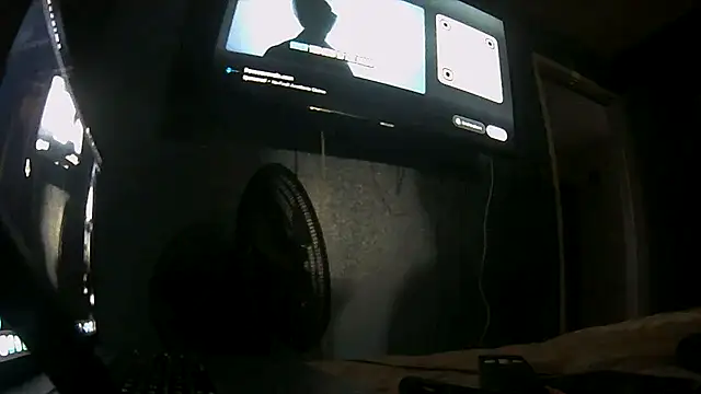 Snapshot of GypsiiCornel chatting on 6, 8, 2026 GypsiiCornel online show from 6, 8, 2026