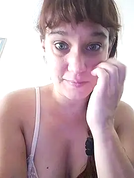 Snapshot of Maggie38 chatting on 17, 7, 2026 Maggie38 online show from 17, 7, 2026