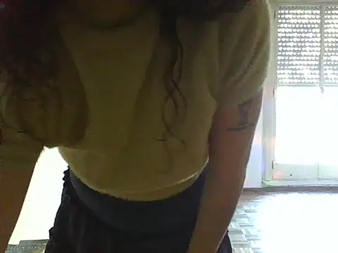 Snapshot of luly_mariposa chatting on 22, 4, 2026 luly mariposa online show from 22, 4, 2026
