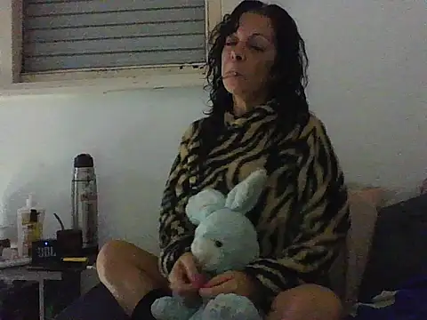 Snapshot of luly_mariposa chatting on 9, 5, 2026 luly mariposa online show from 9, 5, 2026