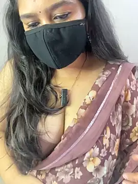 Snapshot of sarasofiaa_ chatting on 3, 6, 2026 sarasofiaa online show from 3, 6, 2026