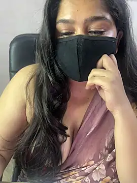 Snapshot of sarasofiaa_ chatting on 24, 6, 2026 sarasofiaa online show from 24, 6, 2026