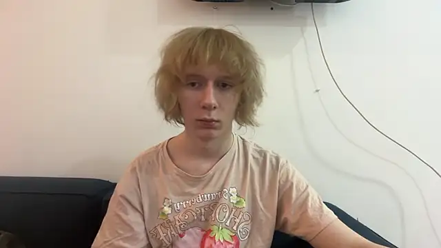 Snapshot of fawnsaint chatting on 8, 7, 2026 fawnsaint online show from 8, 7, 2026