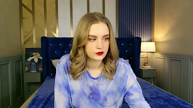 Snapshot of Molly_Voses chatting on 15, 5, 2026 Molly Voses online show from 15, 5, 2026