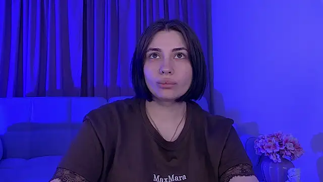 AdrianaToress online show from 19, 5, 2026