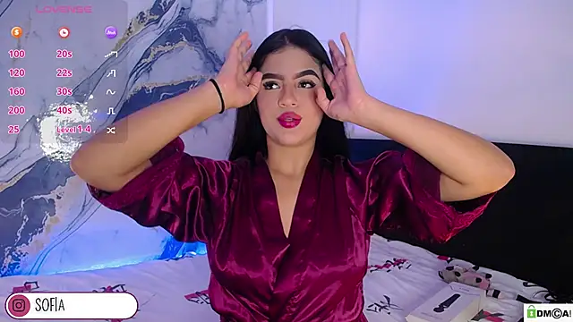Snapshot of sophia__taylor chatting on 25, 4, 2026 sophia taylor online show from 25, 4, 2026