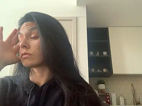 Snapshot of VixenBlade chatting on 13, 5, 2026 VixenBlade online show from 13, 5, 2026