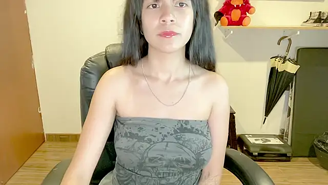 Snapshot of _Oxxme chatting on 22, 6, 2026 Oxxme online show from 22, 6, 2026