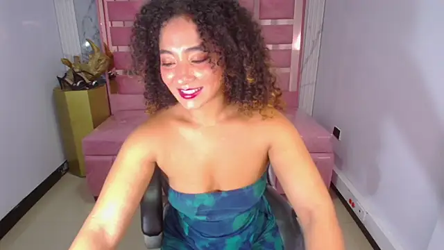 Snapshot of Brittany_ch chatting on 15, 4, 2026 Brittany ch online show from 15, 4, 2026