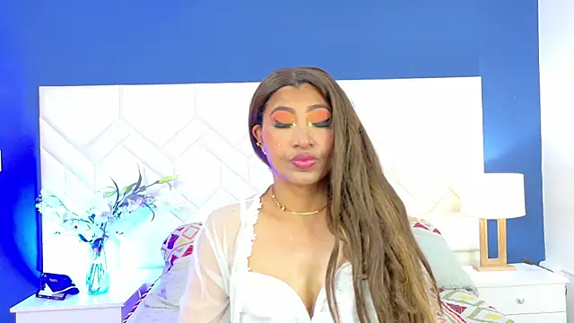 Snapshot of Kiara_Parker_ chatting on 6, 7, 2026 Kiara Parker online show from 6, 7, 2026