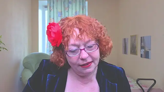 Snapshot of Fara_Flutte chatting on 28, 4, 2026 Fara Flutte online show from 28, 4, 2026
