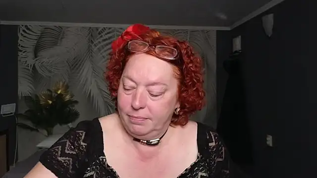 Snapshot of Fara_Flutte chatting on 21, 5, 2026 Fara Flutte online show from 21, 5, 2026