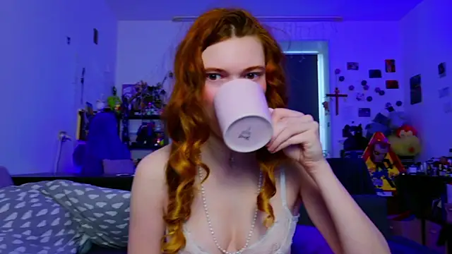 Snapshot of Annaroxann chatting on 16, 7, 2026 Annaroxann online show from 16, 7, 2026